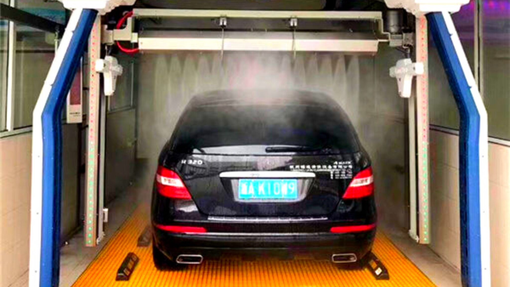 Locate A Touchless Car Wash Near You Theallcarwash 4881